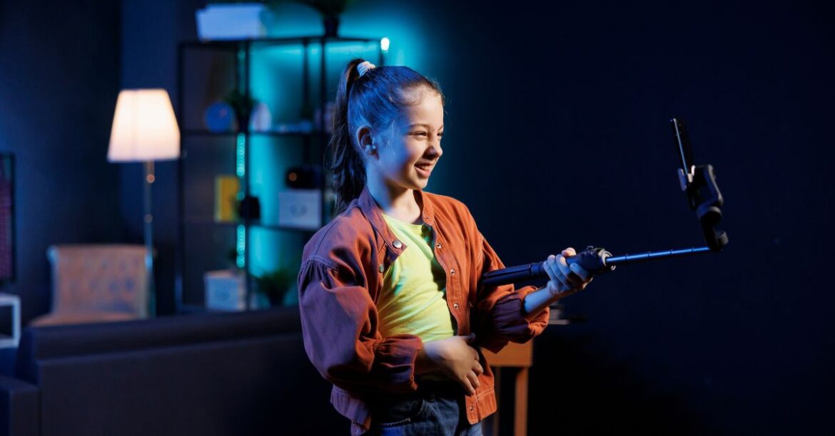 how to create an ai influencer