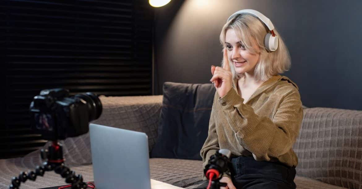 how to make a celebrity ai voice